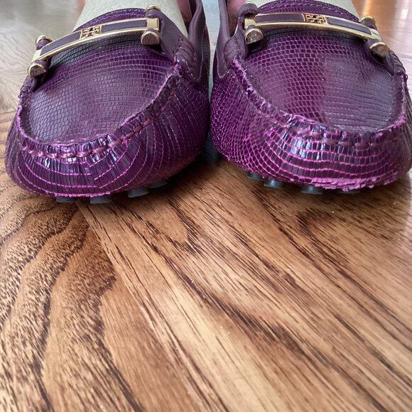 Tory Burch Croc Embossed Leather Driving Moccasins Loafer Shoes Purple SIZE 11 - Picture 3 of 7
